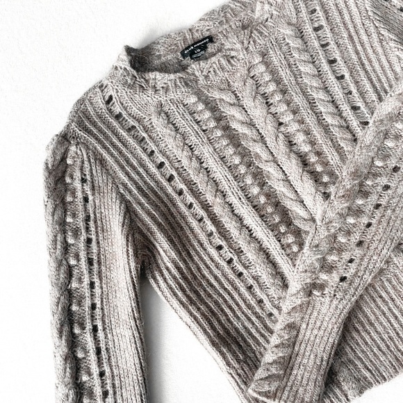 Club Monaco Cable Knit Scallop Sweater - Picture 7 of 12